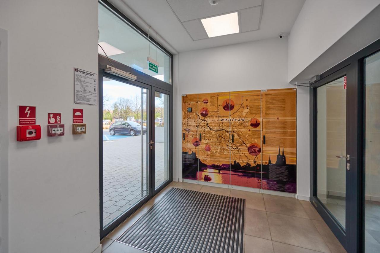 Apartament Mezzanine Studio Zarembowicza Wrocław Airport by Renters Zewnętrze zdjęcie