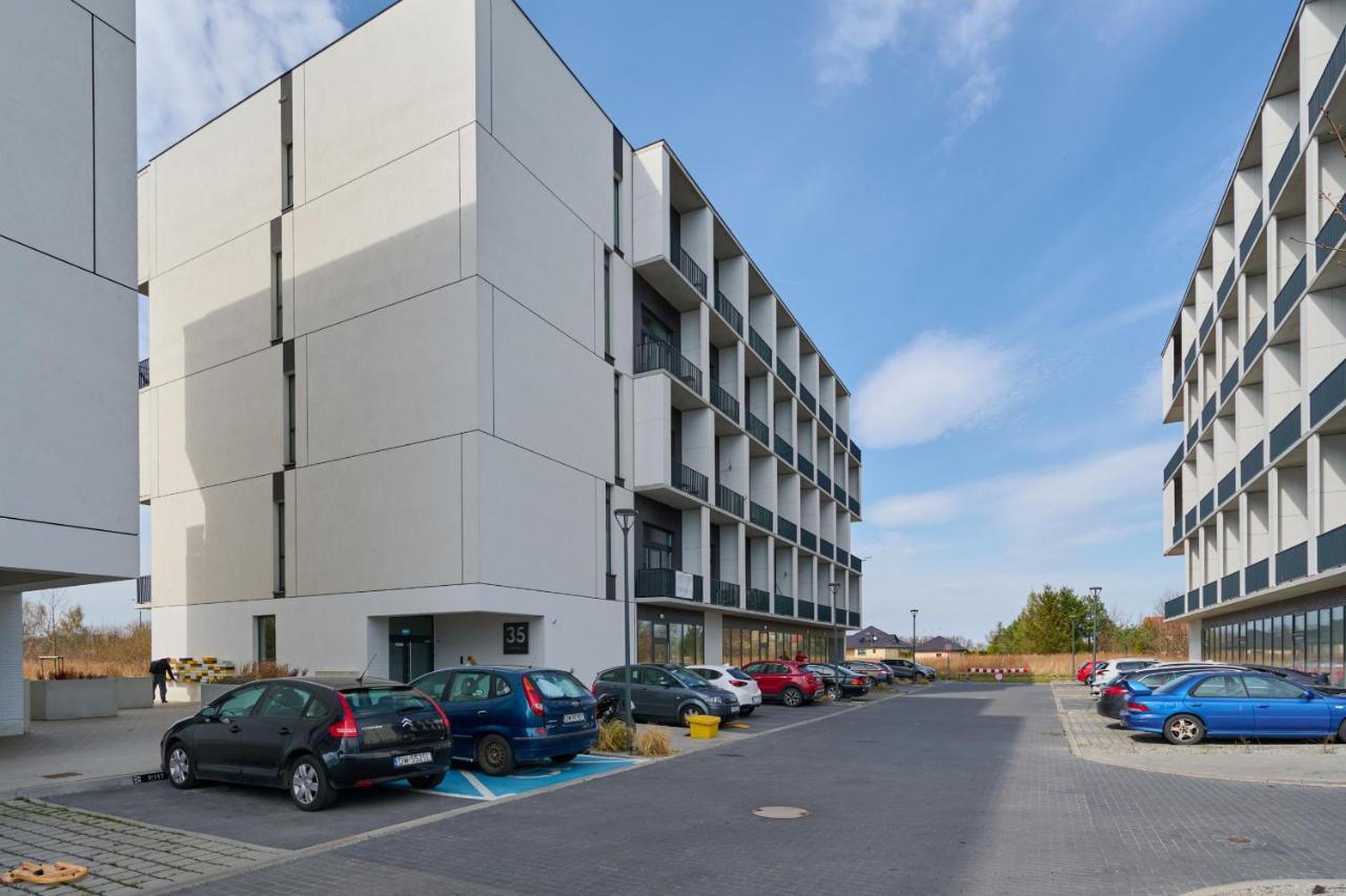 Apartament Mezzanine Studio Zarembowicza Wrocław Airport by Renters Zewnętrze zdjęcie